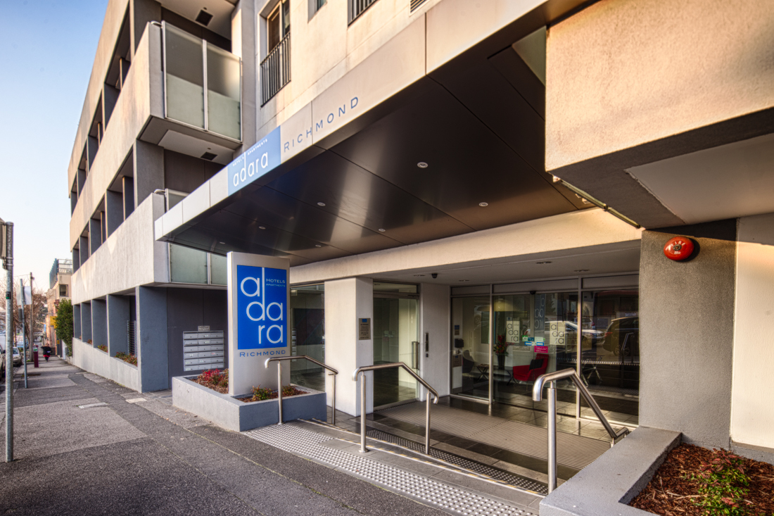 Richmond Central Hotel entrance